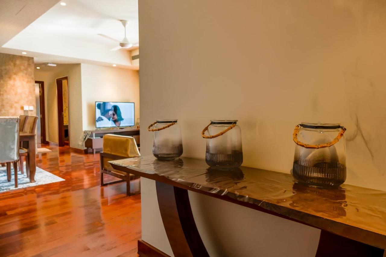 Brand New Water Front Luxury Cinnamon Suites Apartment In Heart Of Colombo City Zewnętrze zdjęcie