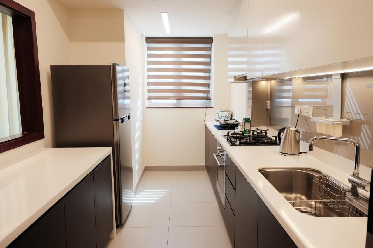 Brand New Water Front Luxury Cinnamon Suites Apartment In Heart Of Colombo City Zewnętrze zdjęcie