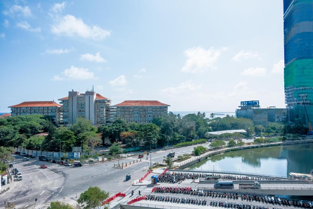 Brand New Water Front Luxury Cinnamon Suites Apartment In Heart Of Colombo City Zewnętrze zdjęcie